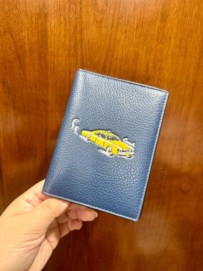 NWT Coach Passport Card Case leather With yellow Car Deep Blue Multi CEK62